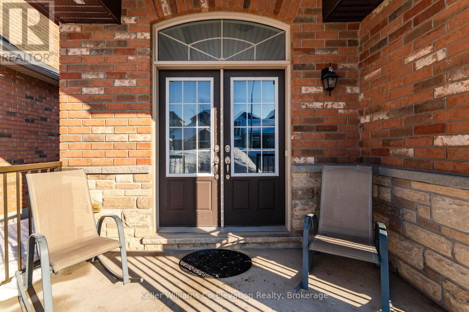 3135 EMPEROR DRIVE - Photo 2 of 32, Orillia, Ontario