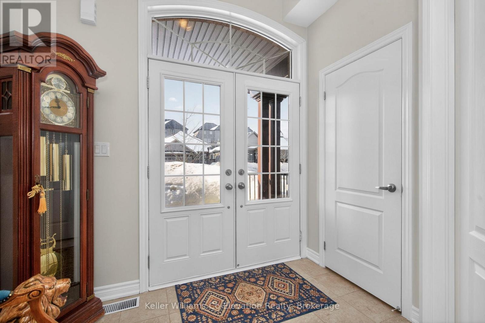 3135 EMPEROR DRIVE - Photo 3 of 32, Orillia, Ontario