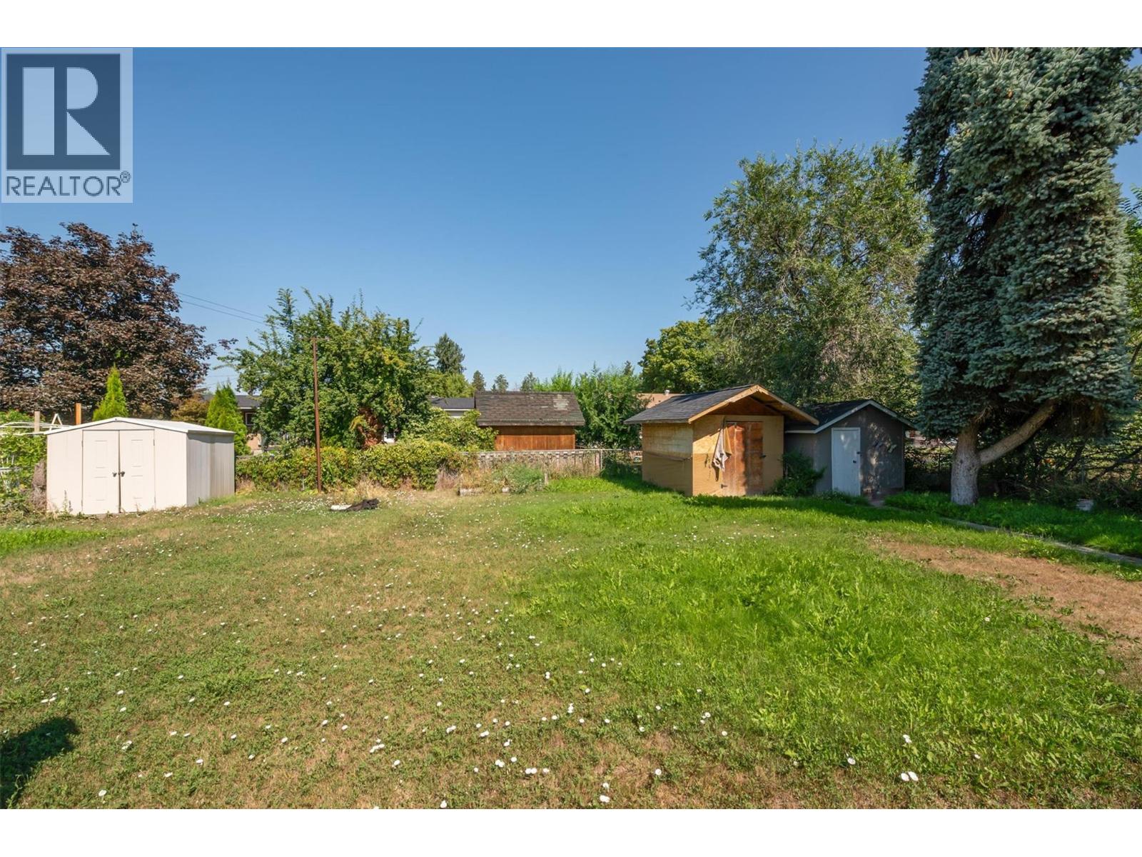 280 HOLBROOK Road W - 27