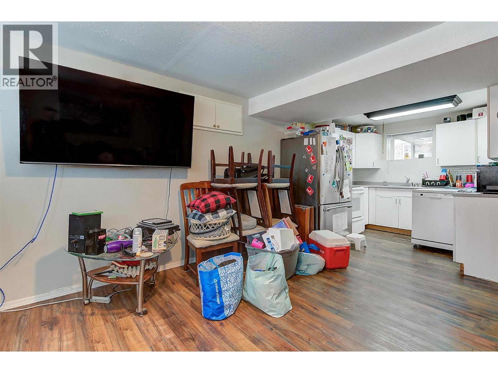  280 HOLBROOK Road West, Kelowna