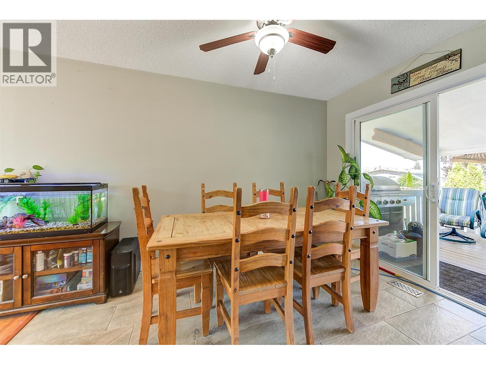 280 HOLBROOK Road W - 8