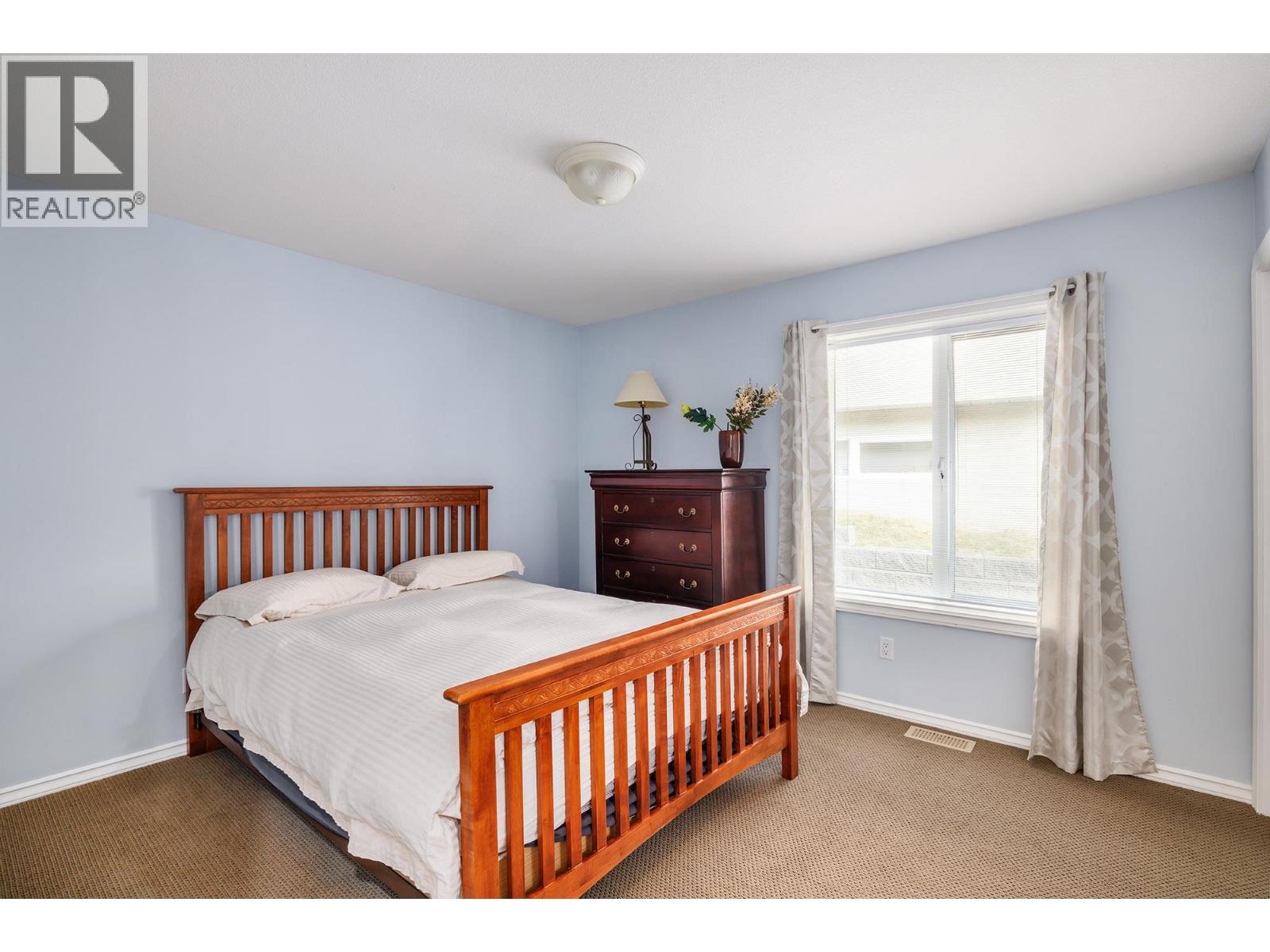 19 452 Glen Pine Court, Kelowna