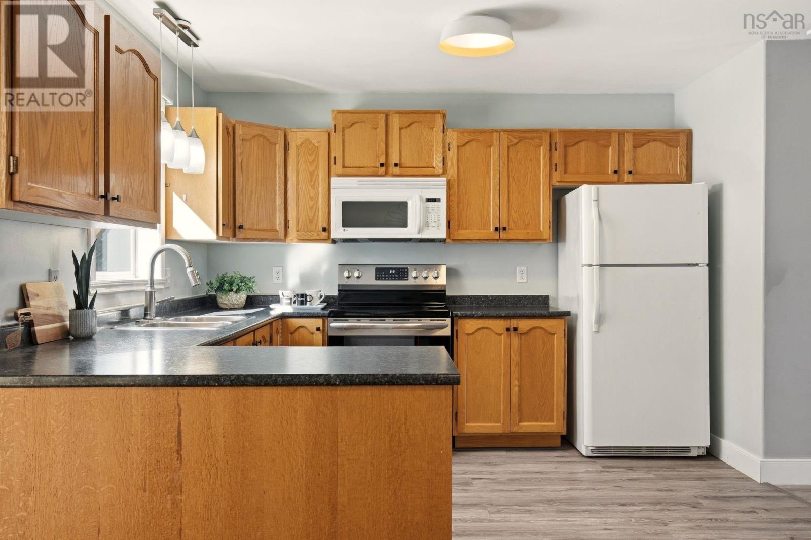 Property 4 of 30 of 19 Bianca Court