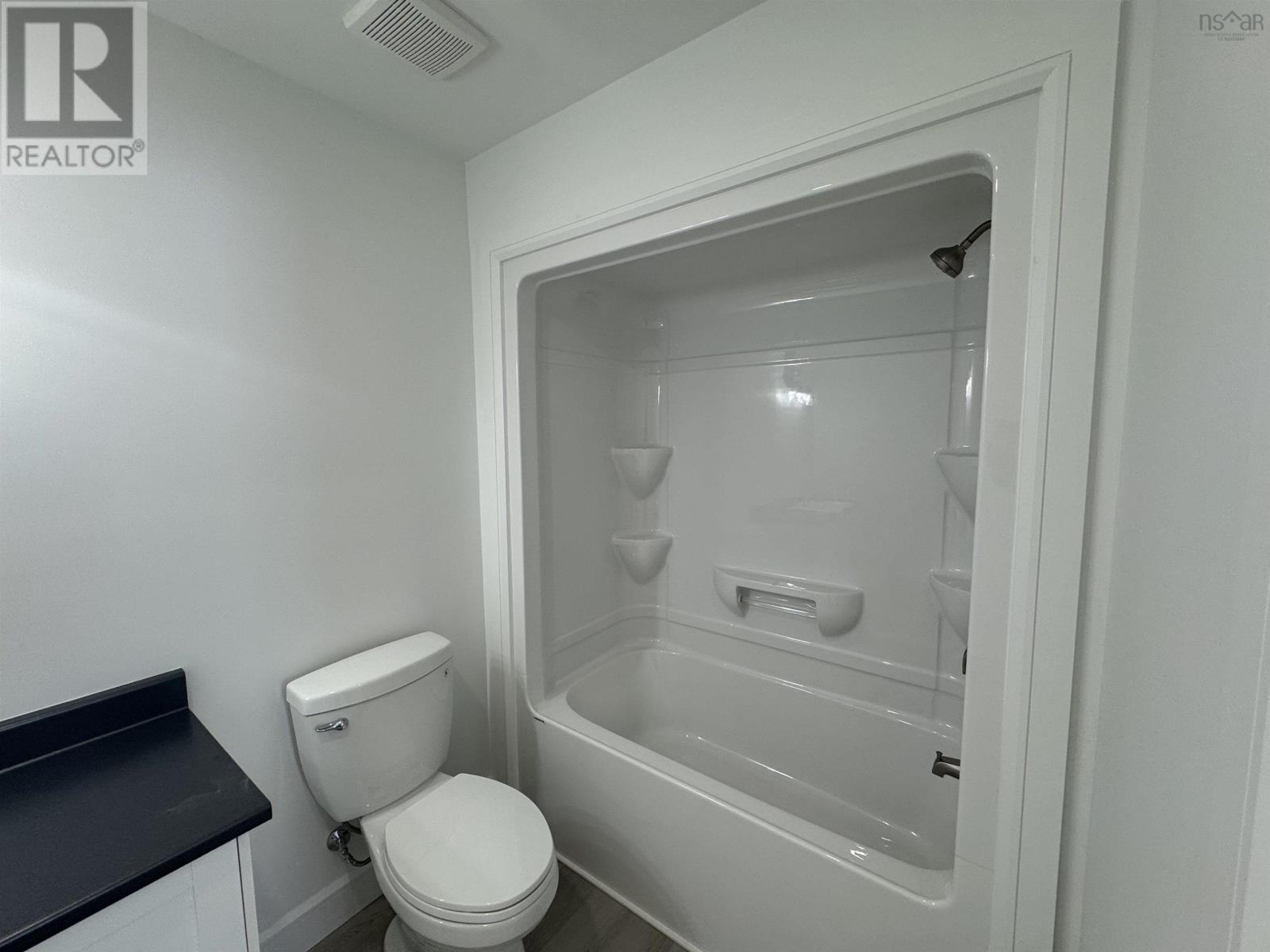 Property 23 of 24 of 8 Abbey Road