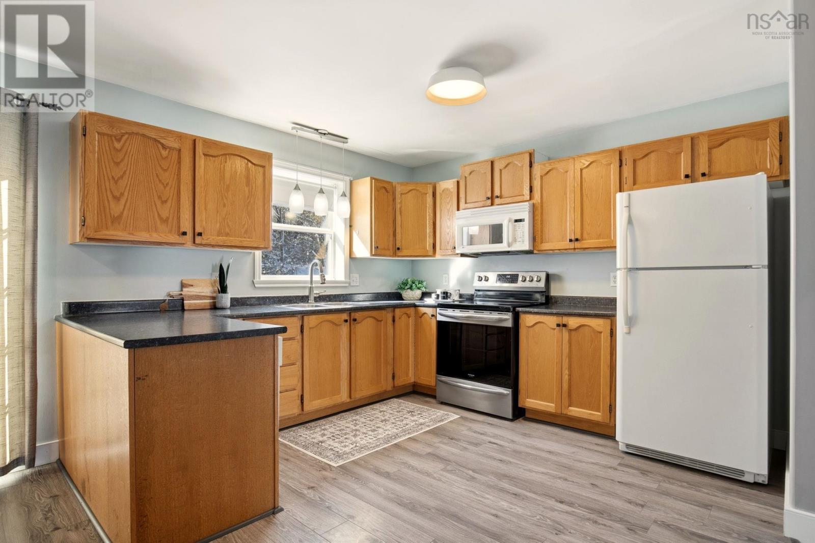 Property 6 of 30 of 19 Bianca Court