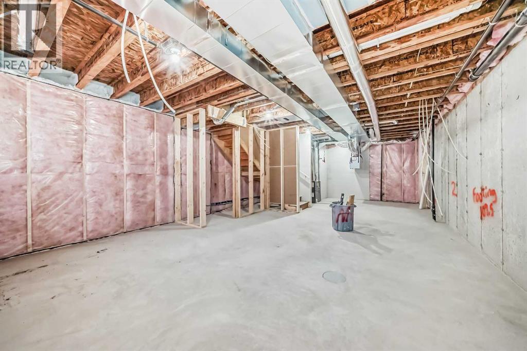 Single Family House for Sale in  Marmot Green NW Glacier Ridge Calgary 