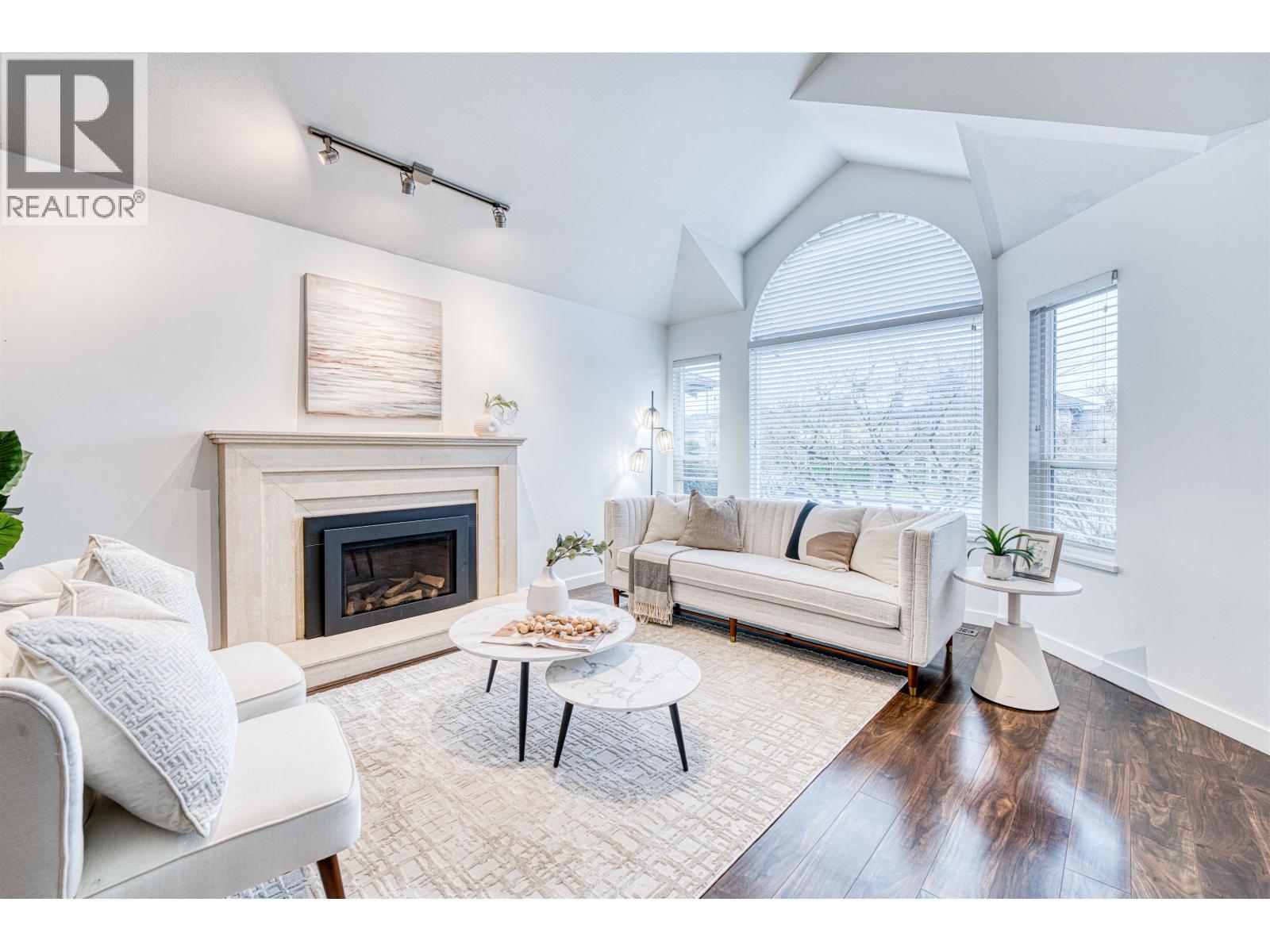 12328 IMPERIAL DRIVE - Photo 3 of 25, Richmond, British Columbia