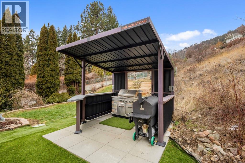 2133 Shannon Woods Way, West Kelowna