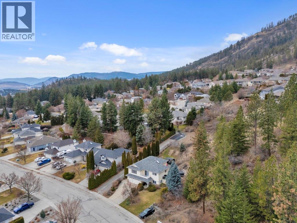2133 Shannon Woods Way, West Kelowna