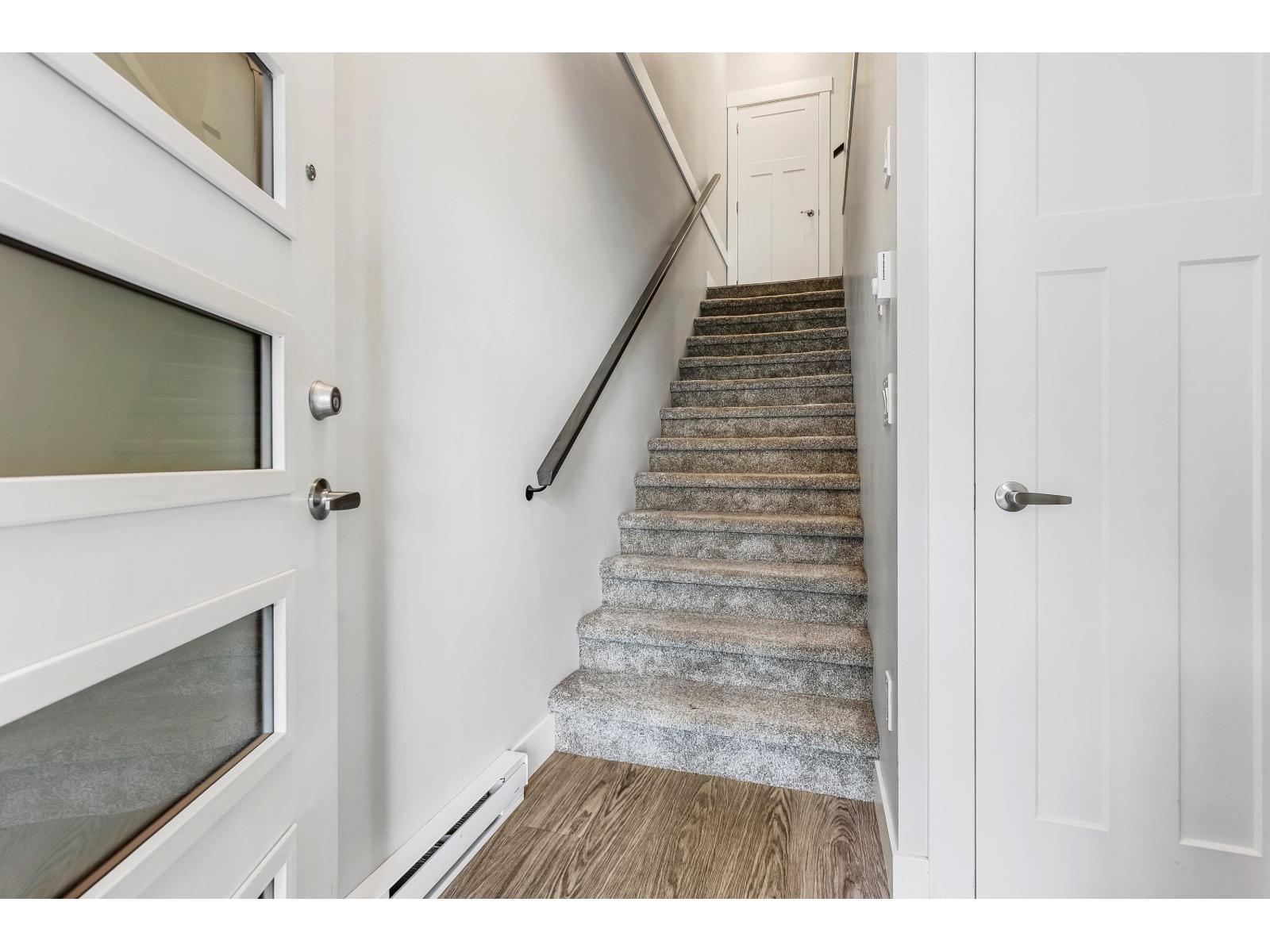 22 386 PINE AVENUE, Harrison Hot Springs, Harrison Hot Springs