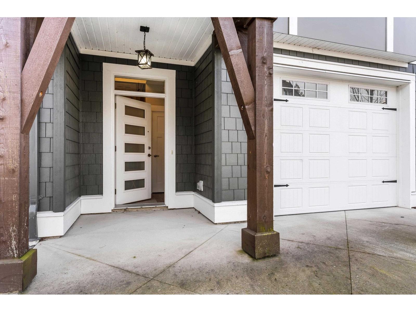 22 386 PINE AVENUE, Harrison Hot Springs, Harrison Hot Springs