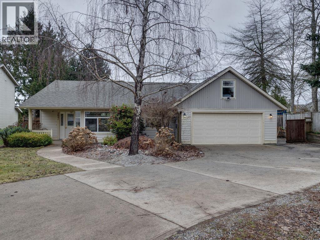 5641 NICKERSON ROAD, Sechelt