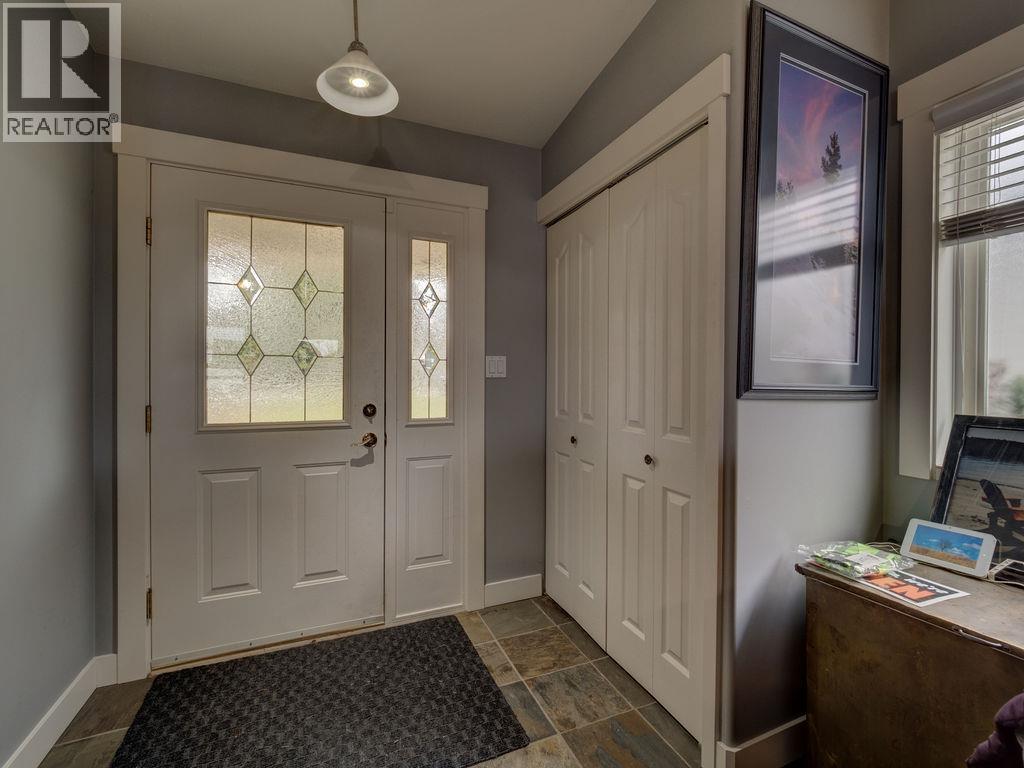 5641 NICKERSON ROAD, Sechelt