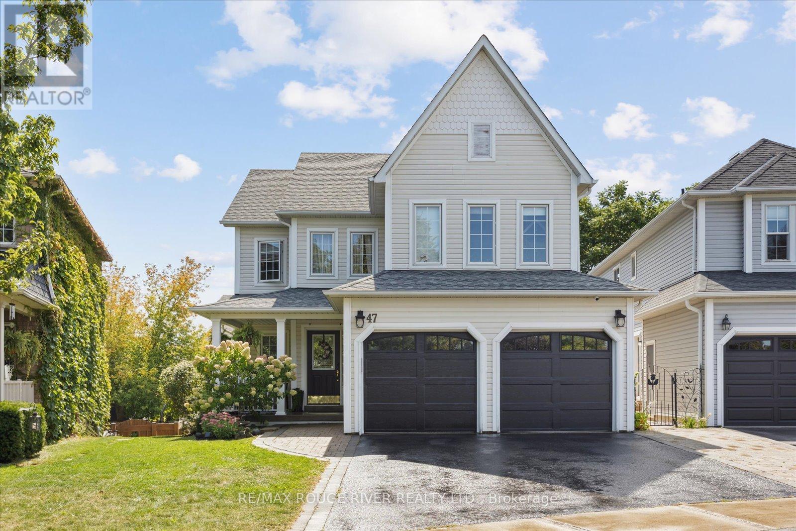 47 DOWNEY DRIVE - Photo 2 of 41, Whitby (Brooklin), Ontario