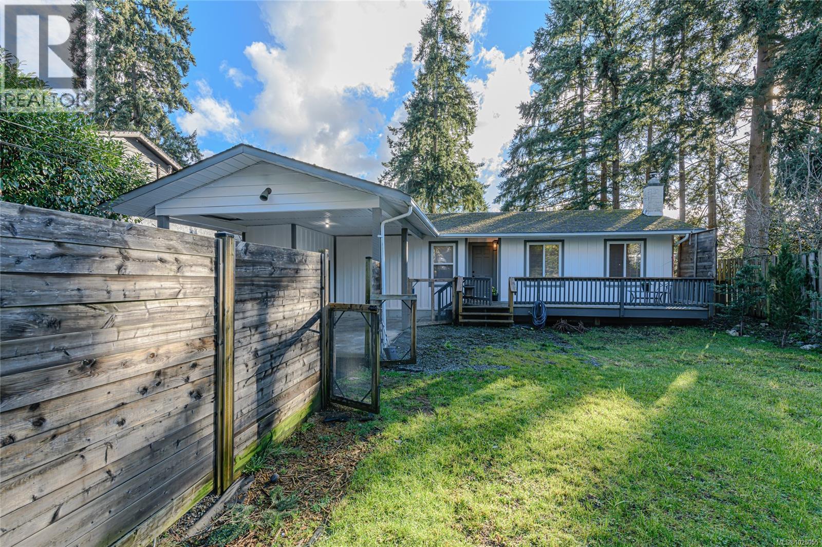 1884 Frances St, Duncan