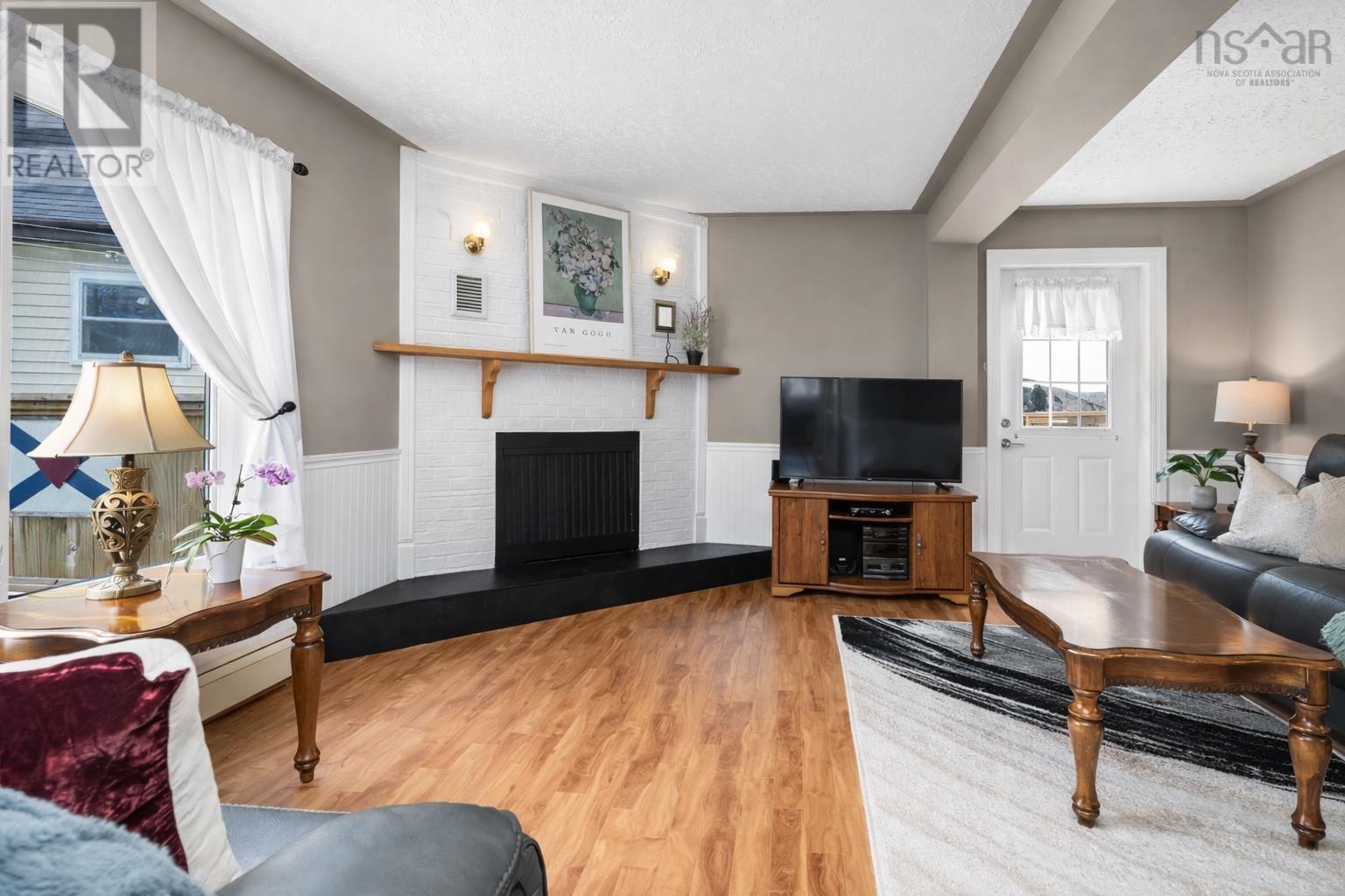 Property 9 of 49 of 88 Armada Drive