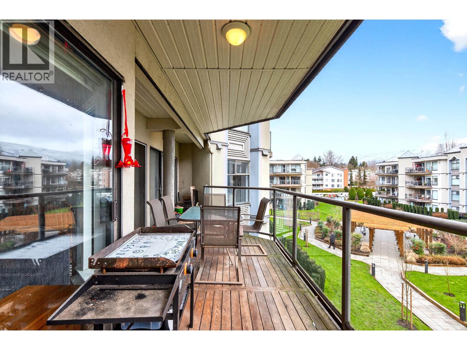 310 2968 BURLINGTON DRIVE, Coquitlam