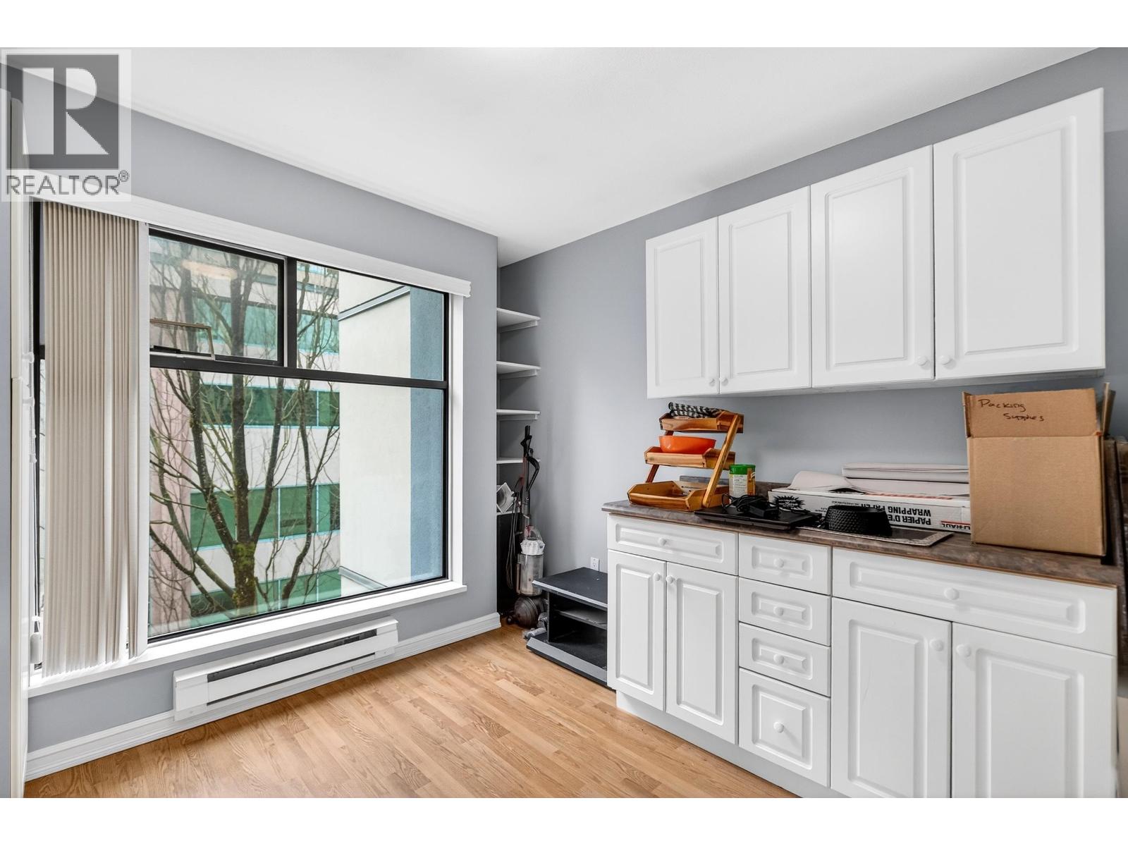 310 2968 BURLINGTON DRIVE, Coquitlam