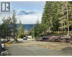 511 Burman Crt, Gold River, BC V0P1G0 Photo 12