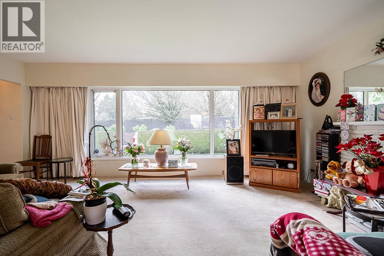 7430 BOUNDARY ROAD, Burnaby