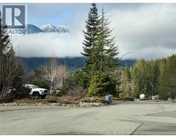 511 Burman Crt, Gold River, BC V0P1G0 Photo 10