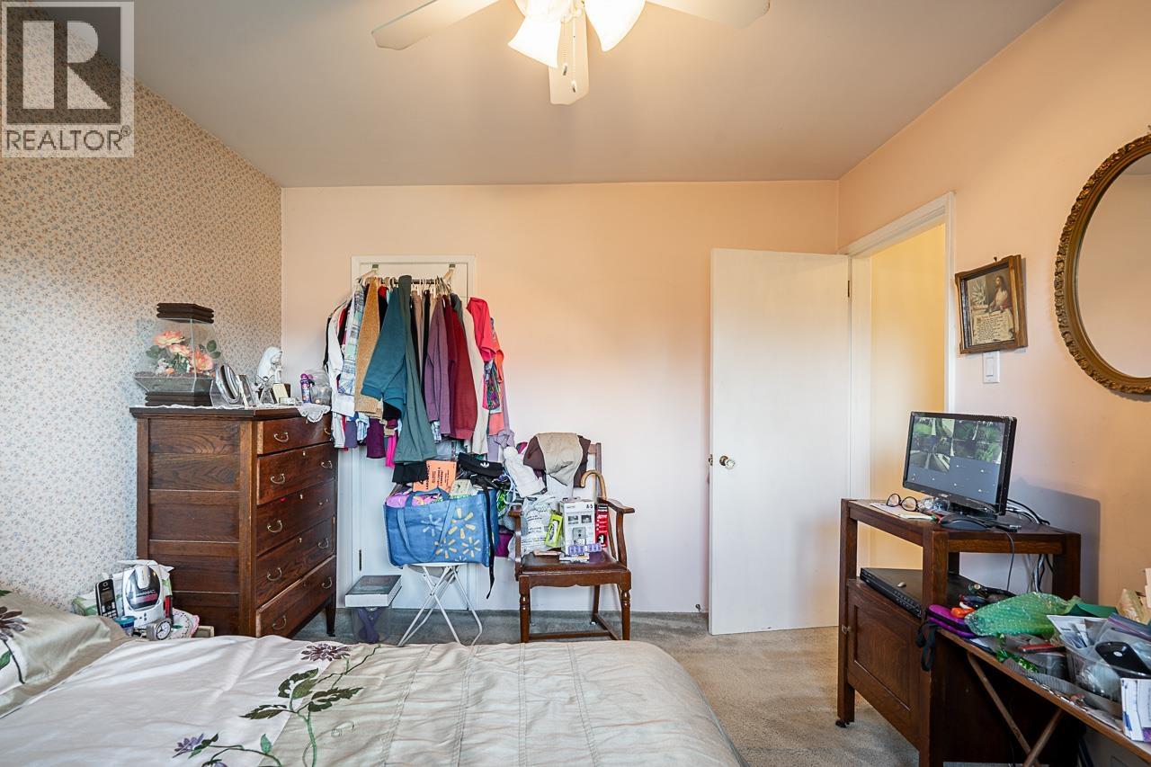 7430 BOUNDARY ROAD, Burnaby