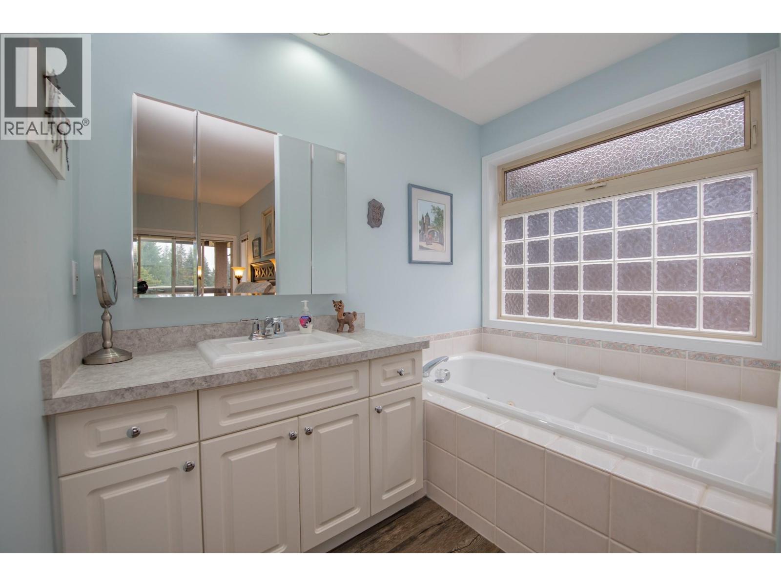 2550 Golf Course Drive Unit# 6, Blind Bay