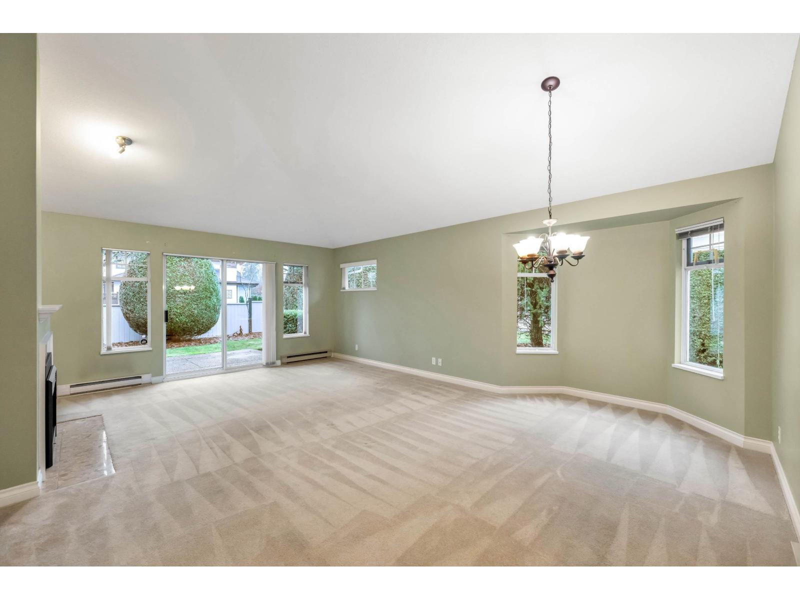 171 8737 212TH STREET, Langley