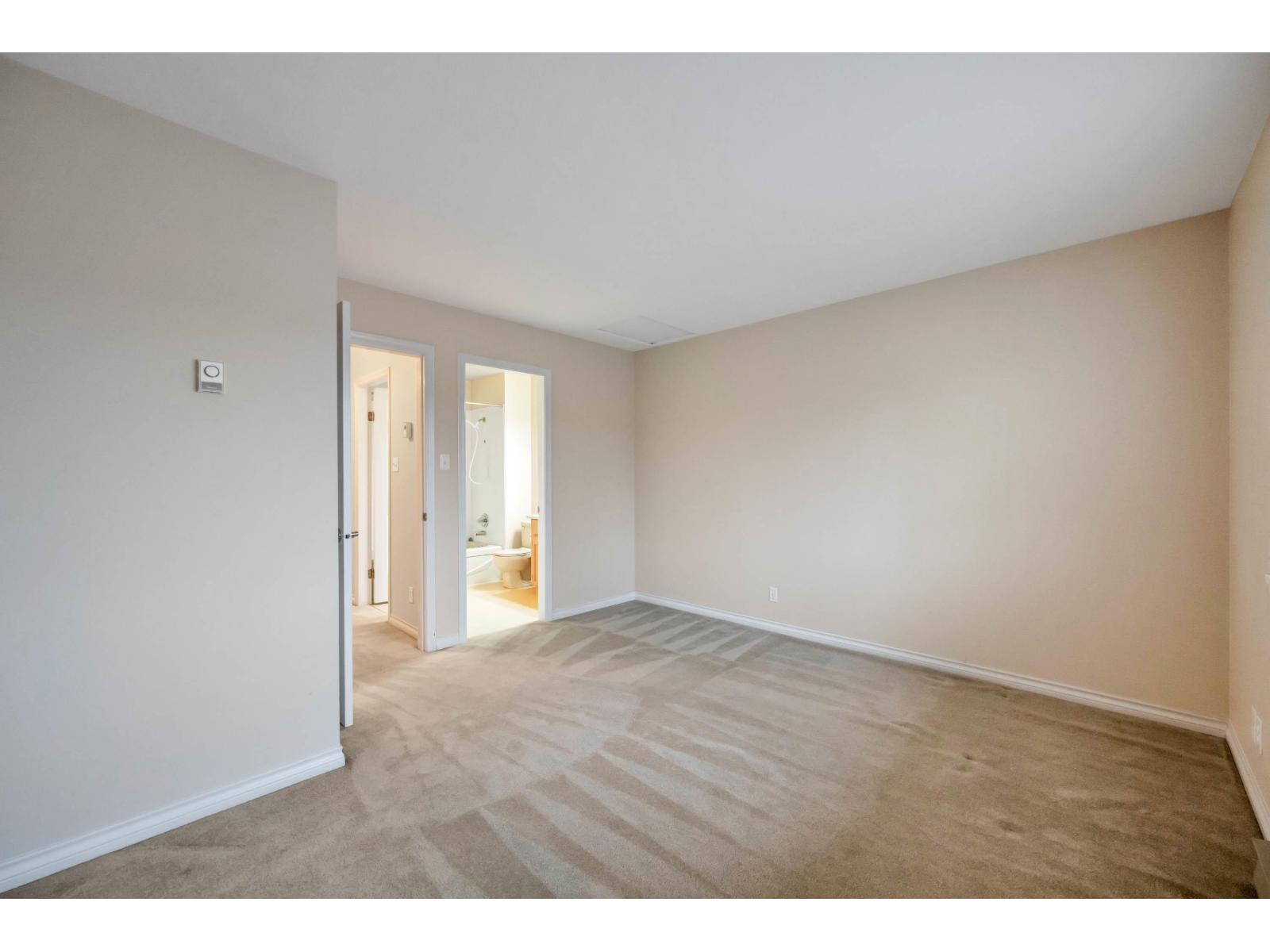 171 8737 212TH STREET, Langley