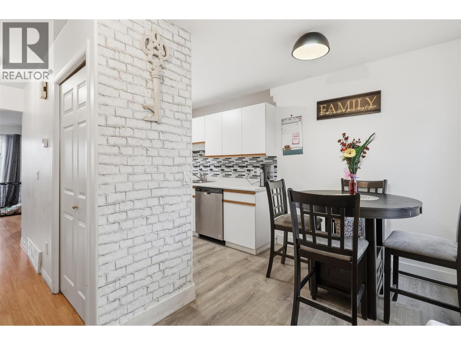 383 COLUMBIA  W Street Unit# 13, Kamloops