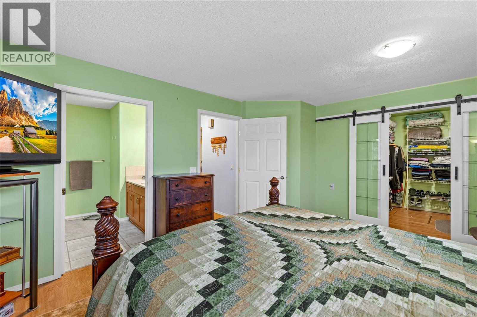 3967 Excalibur St, Nanaimo