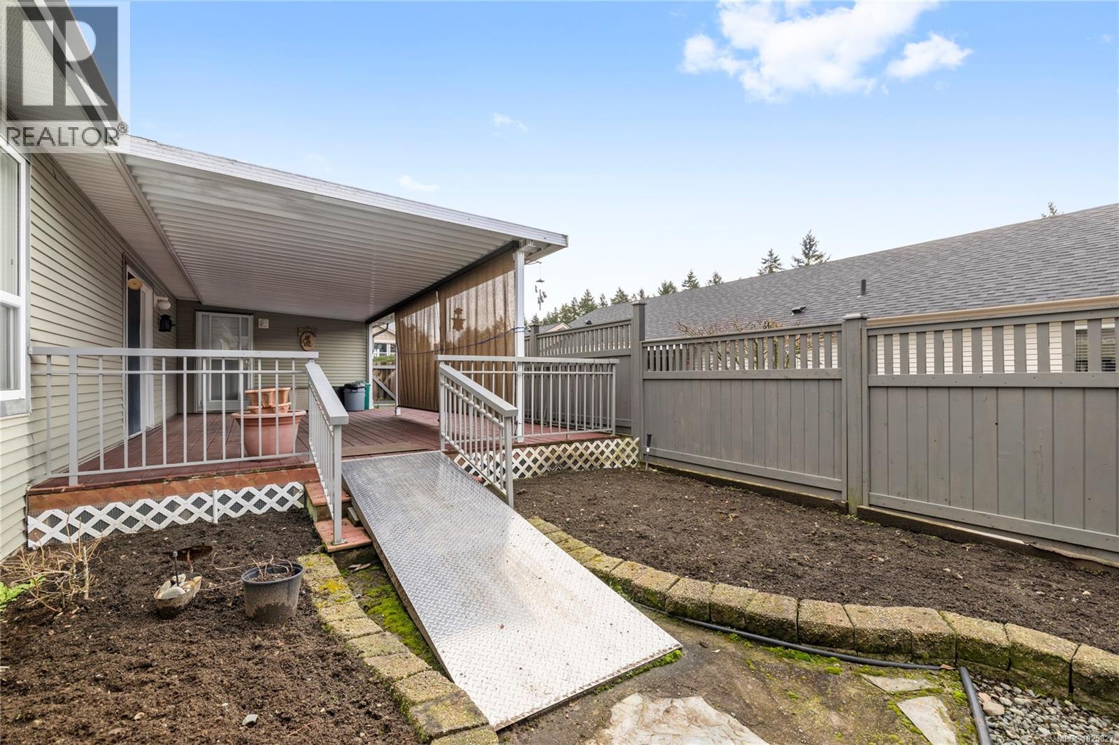 3967 Excalibur St, Nanaimo