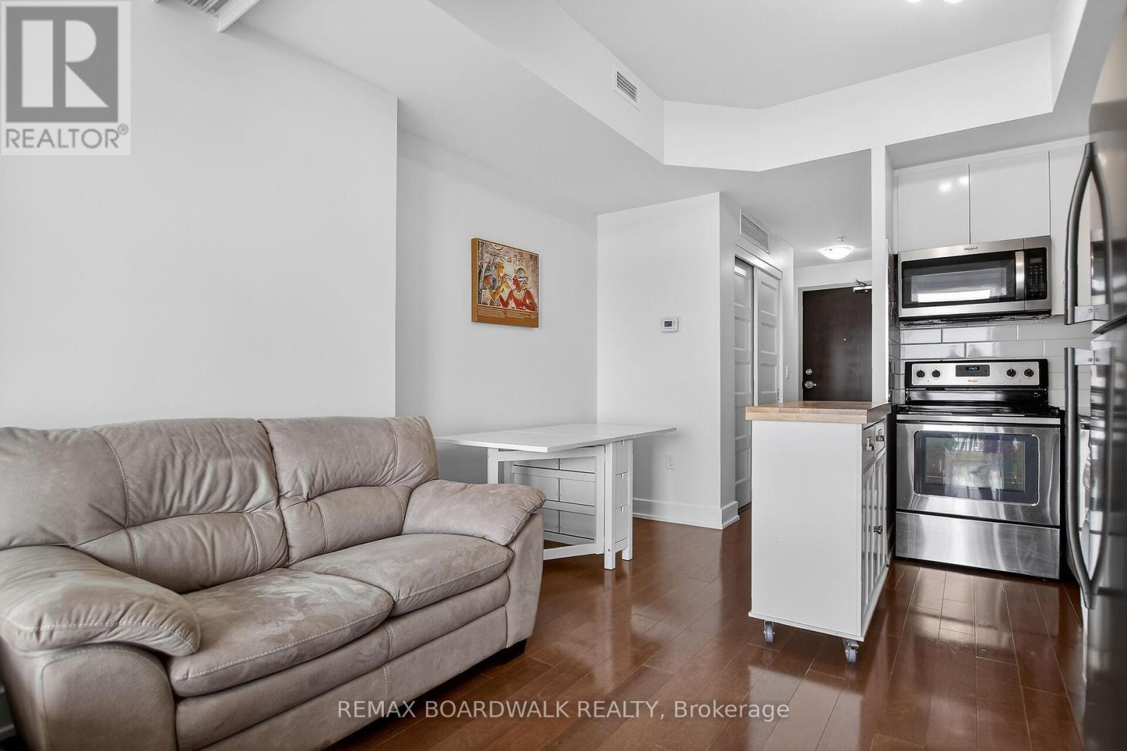 Living space layout #2