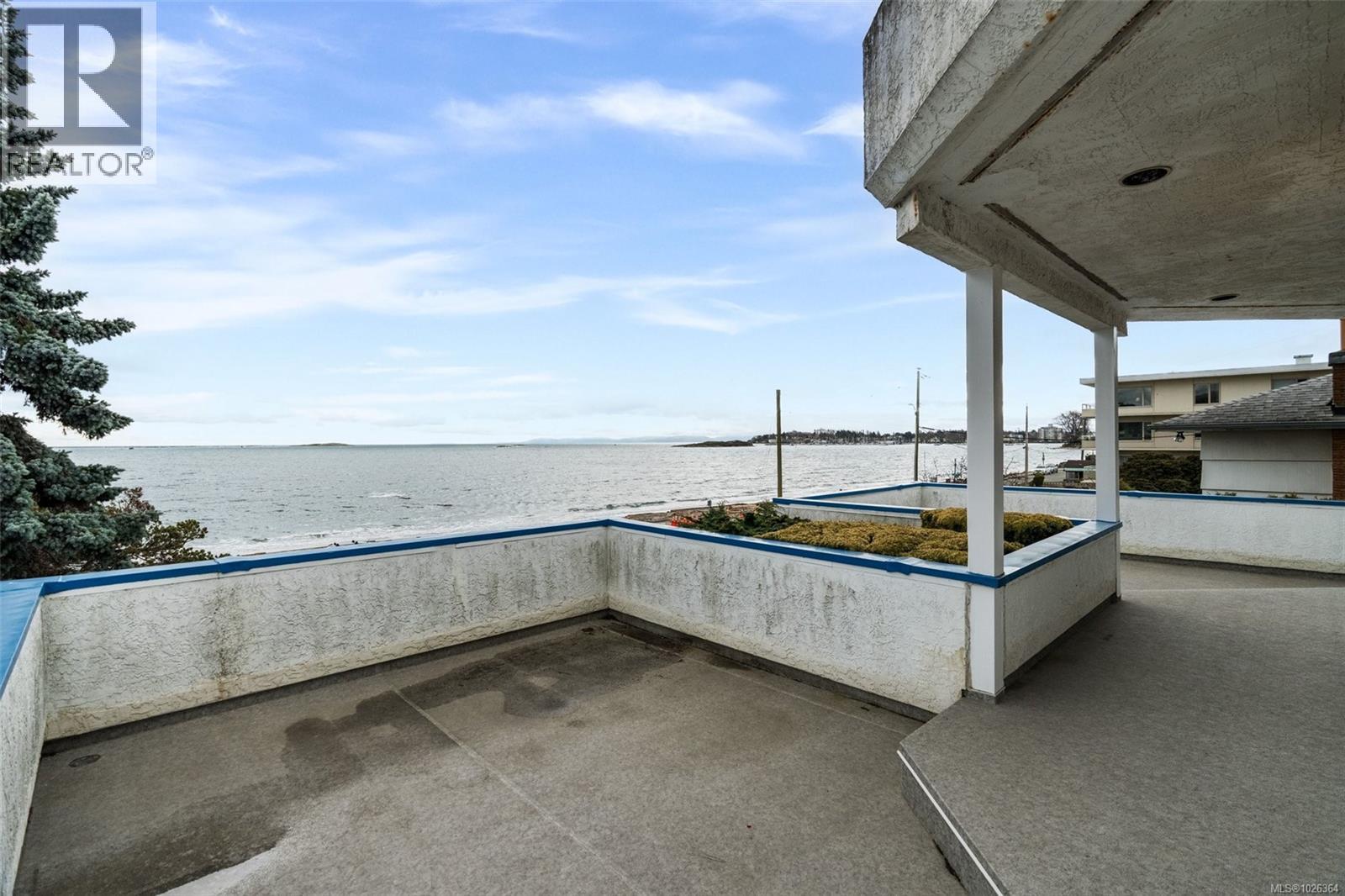  2524 Esplanade, Oak Bay