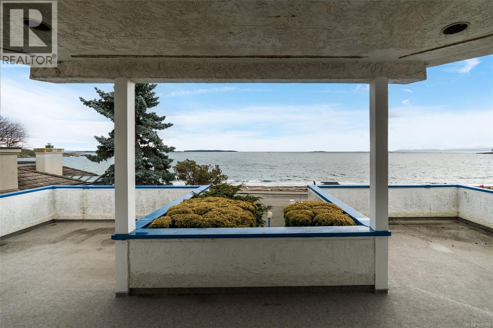  2524 Esplanade, Oak Bay