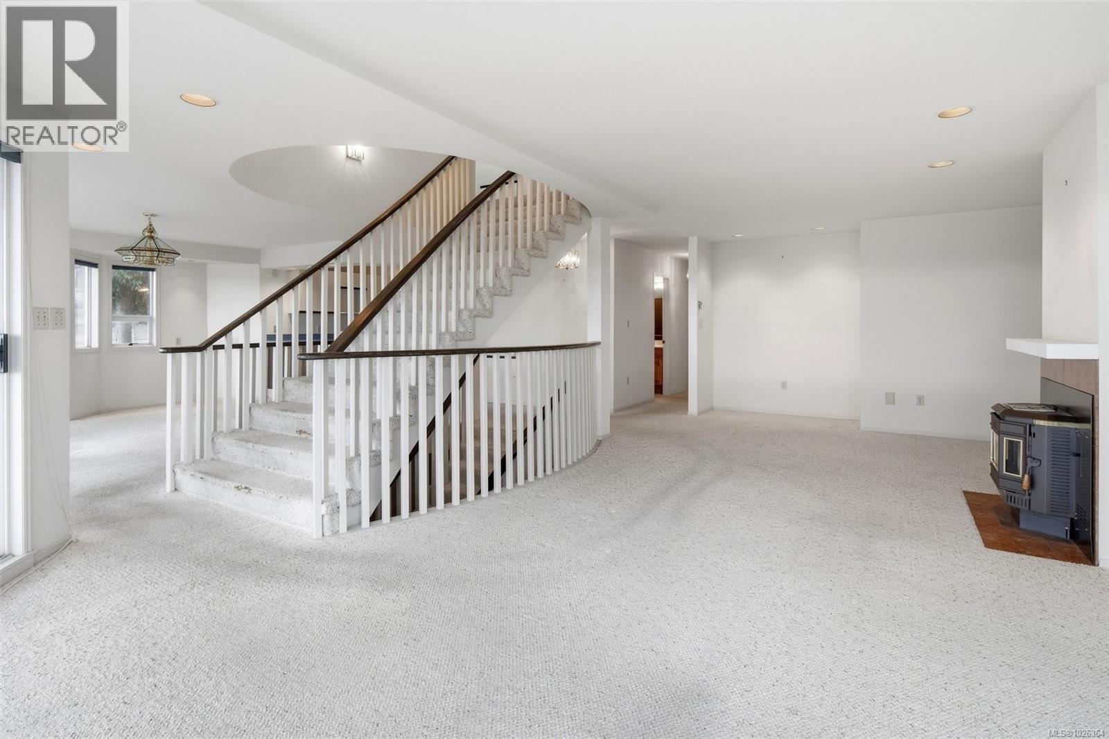  2524 Esplanade, Oak Bay