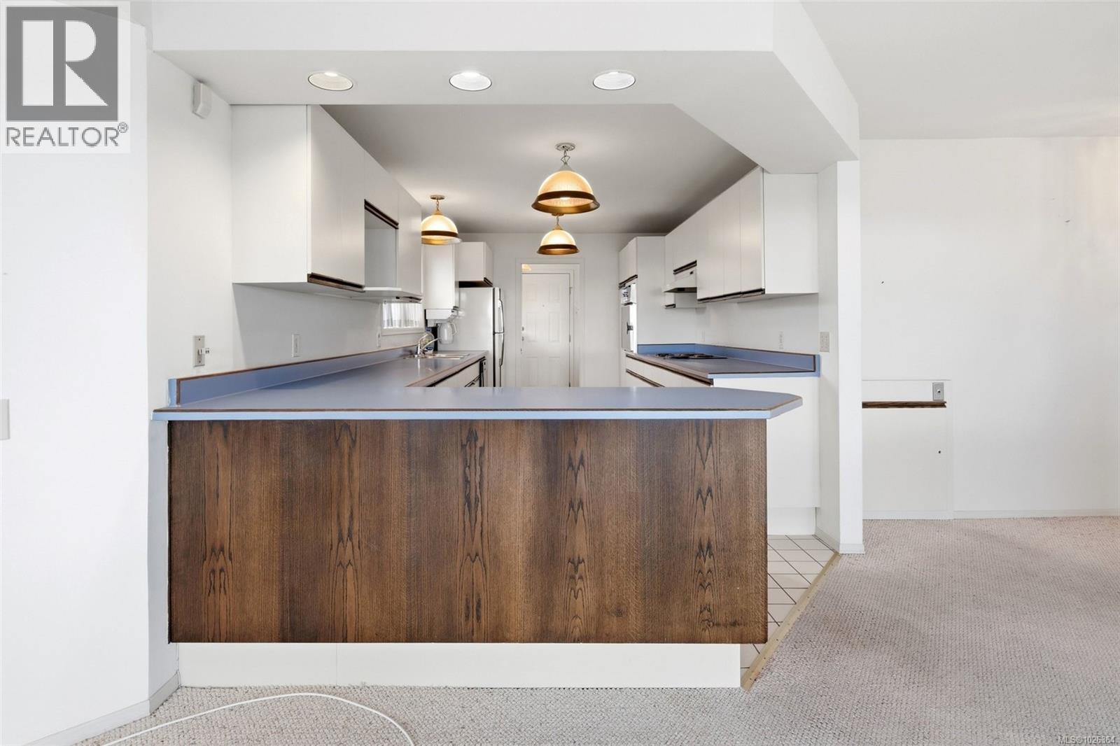  2524 Esplanade, Oak Bay