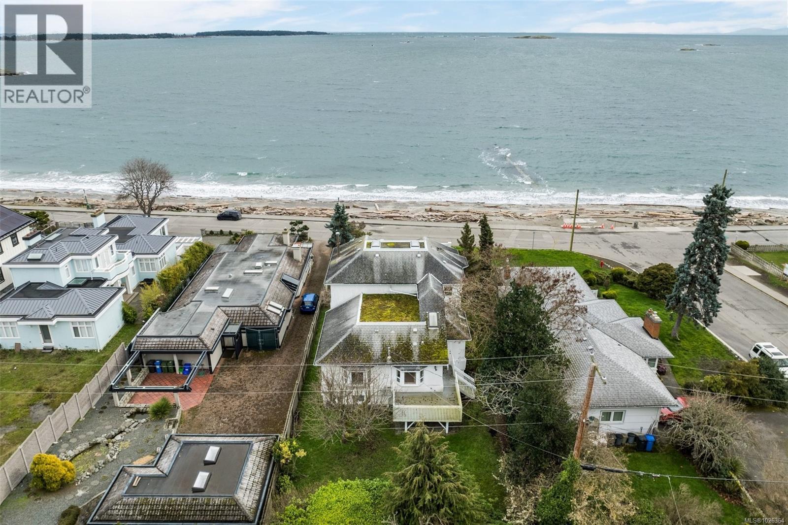  2524 Esplanade, Oak Bay