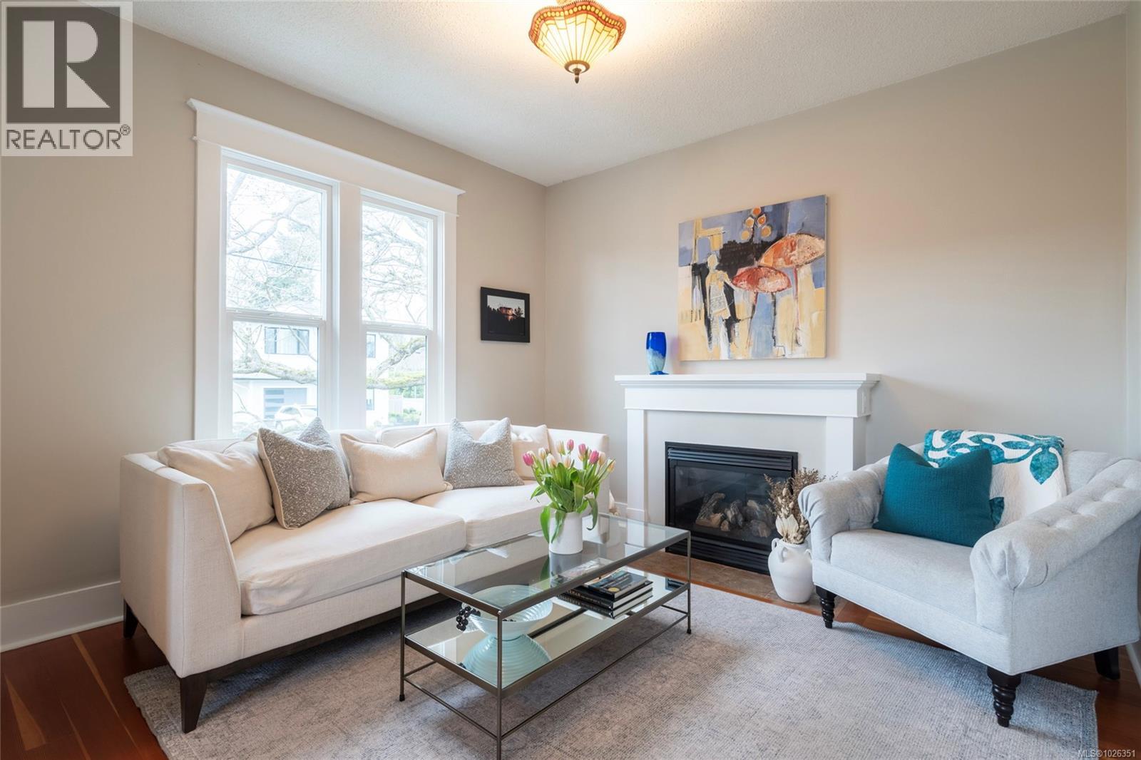  675 Monterey Avenue, Oak Bay