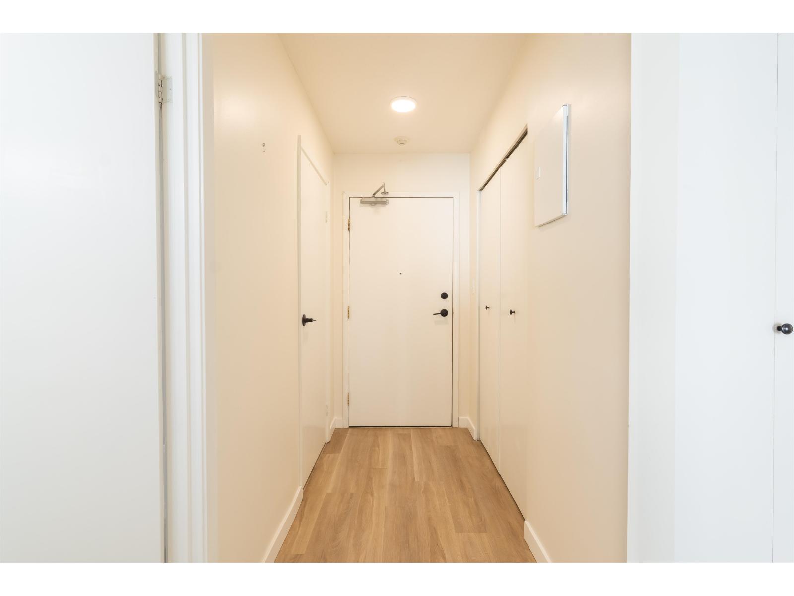 205 45749 SPADINA AVENUE, Chilliwack Downtown, Chilliwack