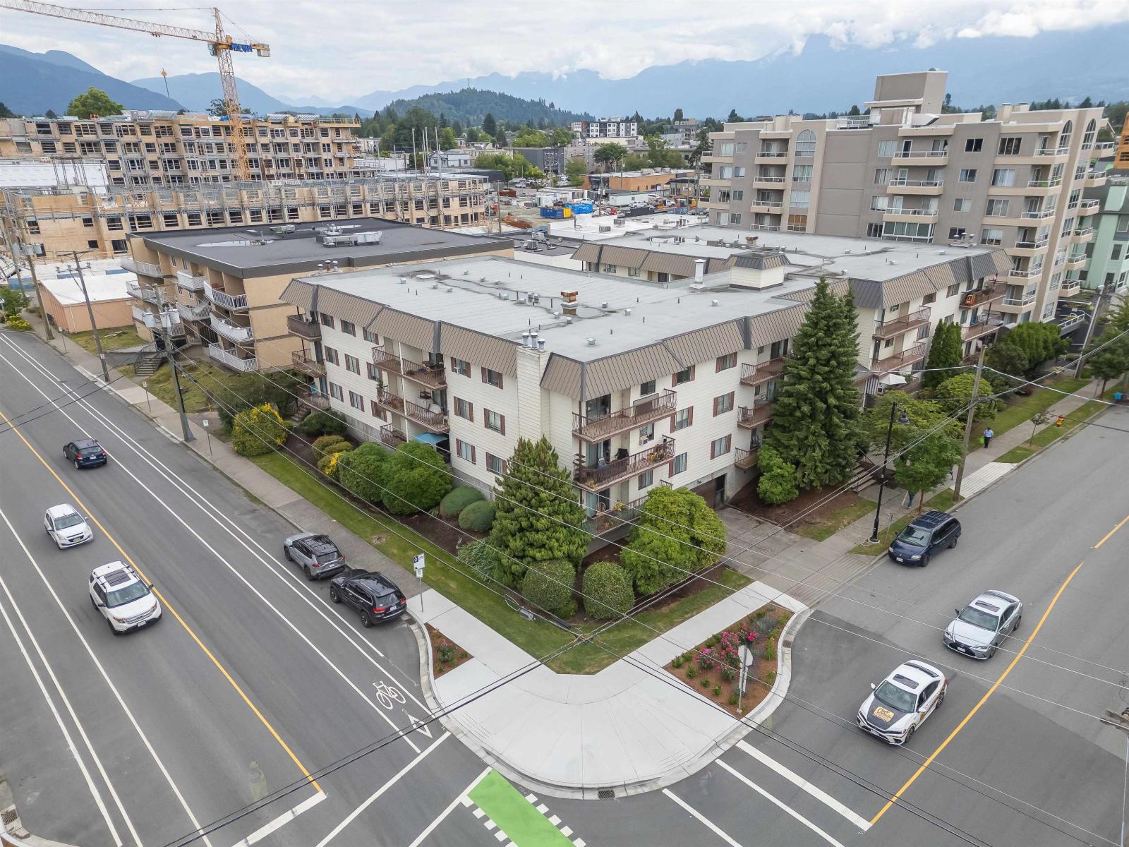 205 45749 SPADINA AVENUE, Chilliwack Downtown, Chilliwack