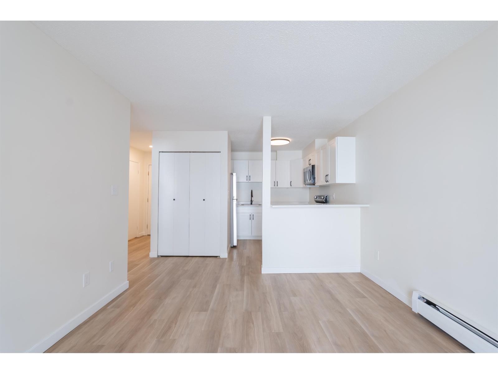 205 45749 SPADINA AVENUE, Chilliwack Downtown, Chilliwack