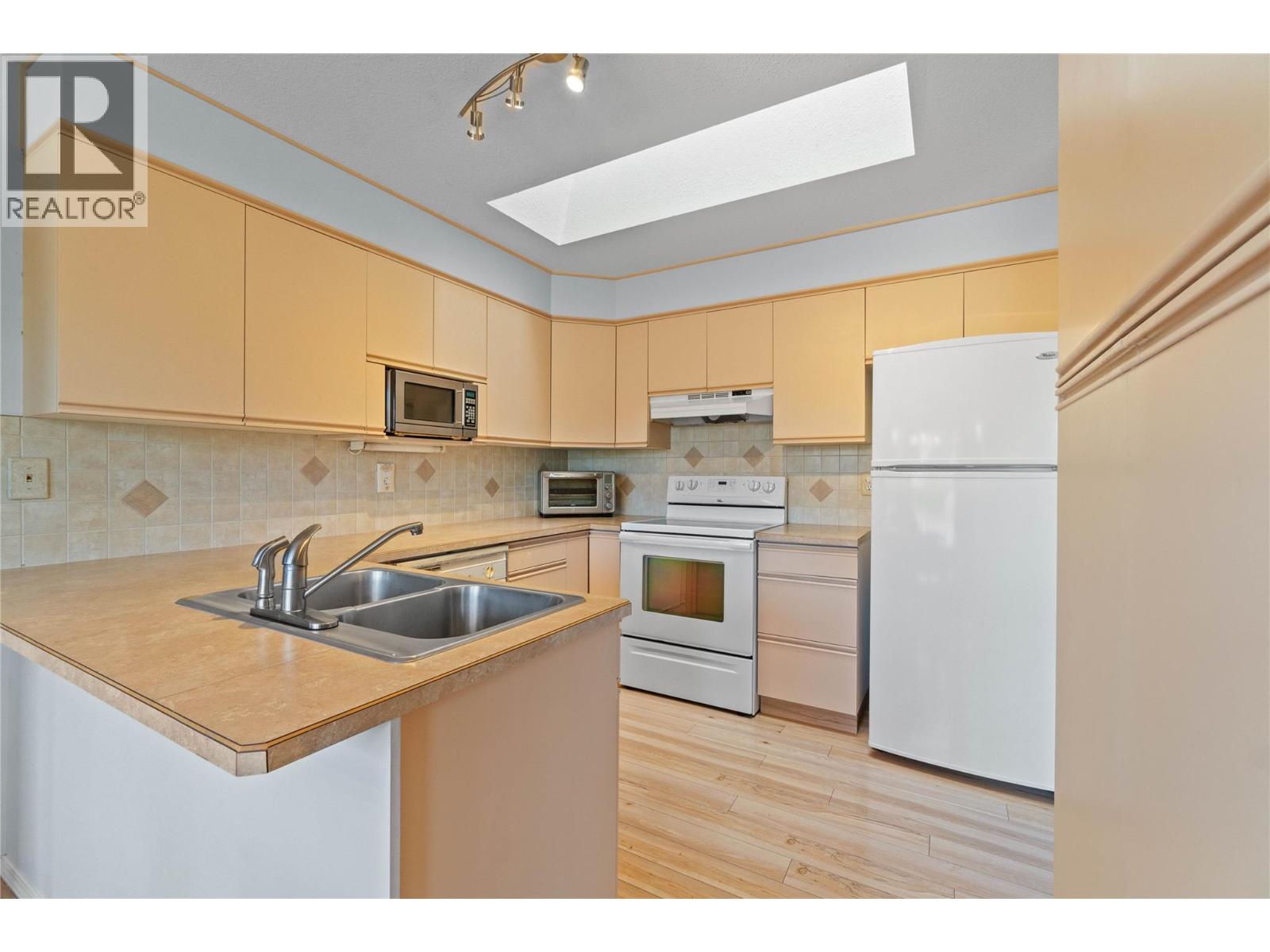 153 Salmon Arm Drive Unit# 11, Enderby