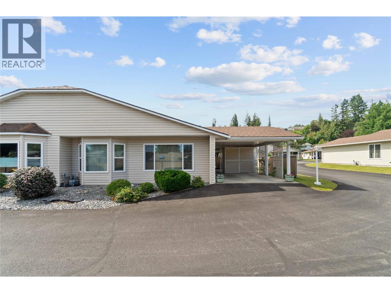 153 Salmon Arm Drive Unit# 11, Enderby