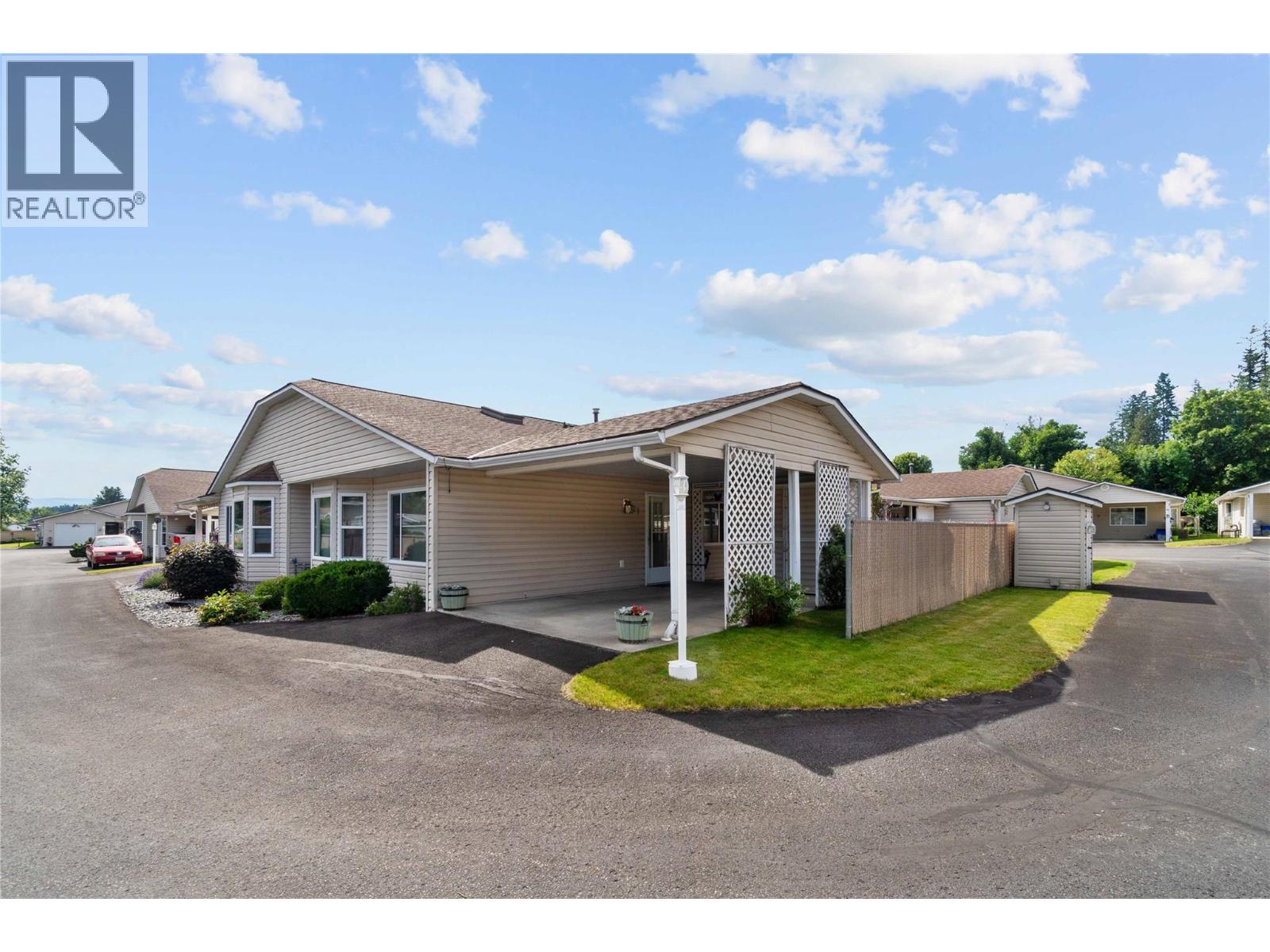 153 Salmon Arm Drive Unit# 11, Enderby