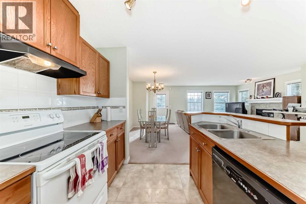 Single Family House Bungalow for Sale in   Martha