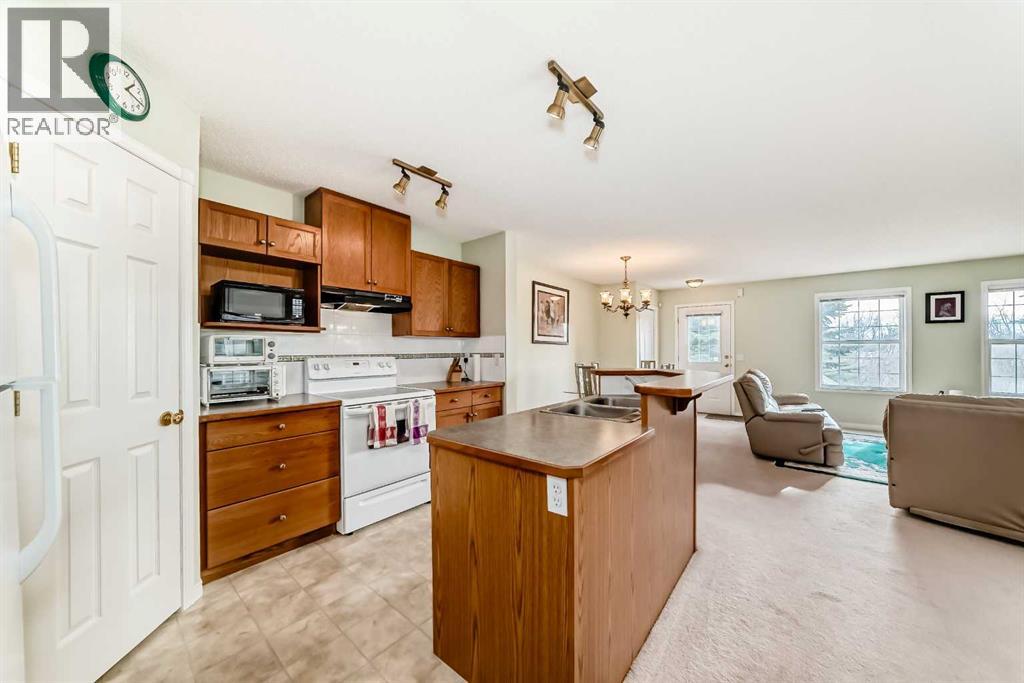 Single Family House Bungalow for Sale in   Martha