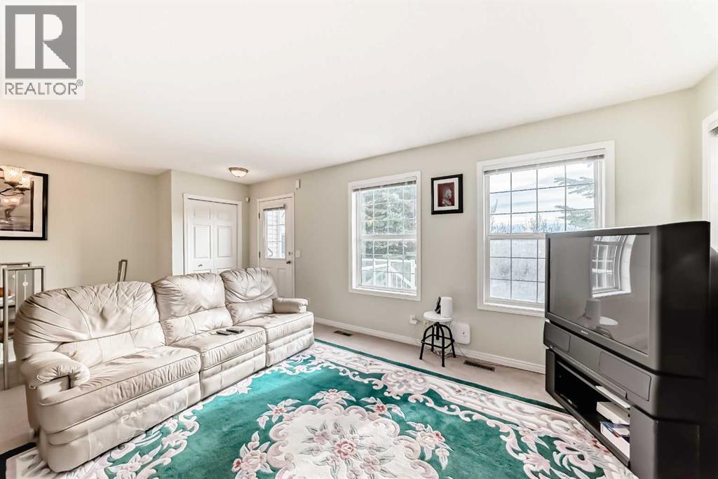 Single Family House Bungalow for Sale in   Martha