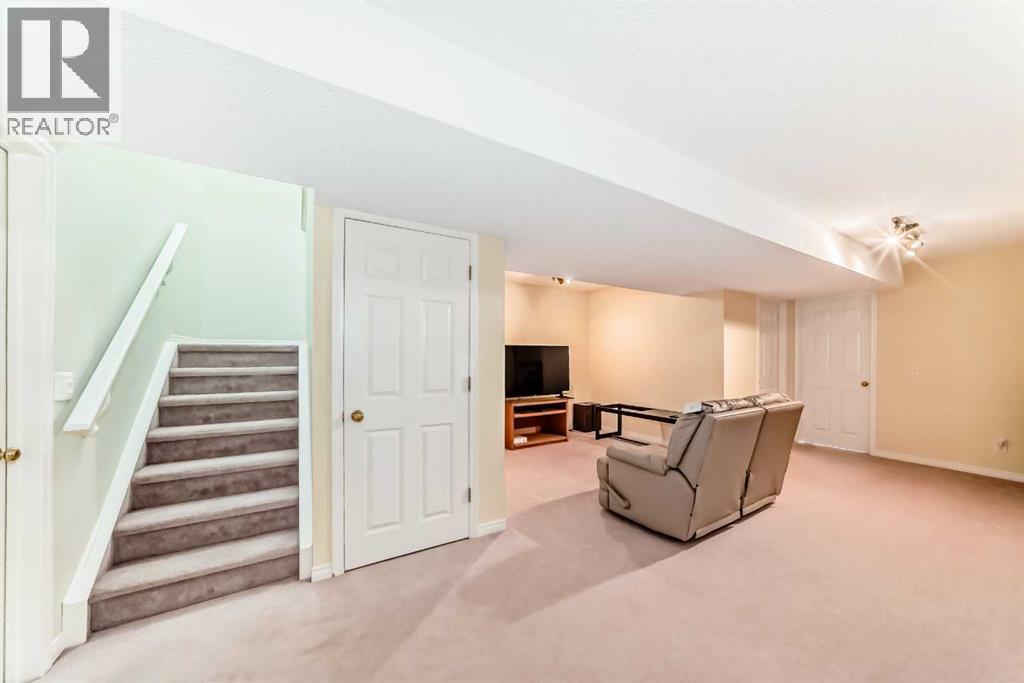 Single Family House Bungalow for Sale in   Martha