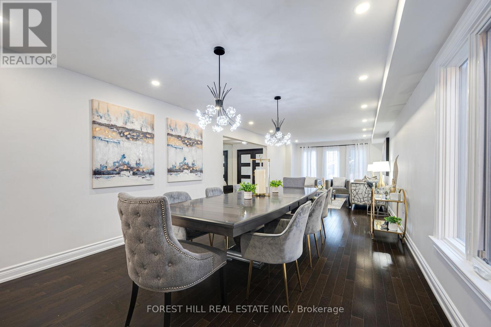 211 FRANKLIN AVENUE - 13